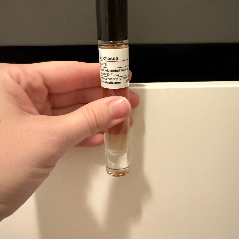 Perfume Sample - Duchessa Gritti